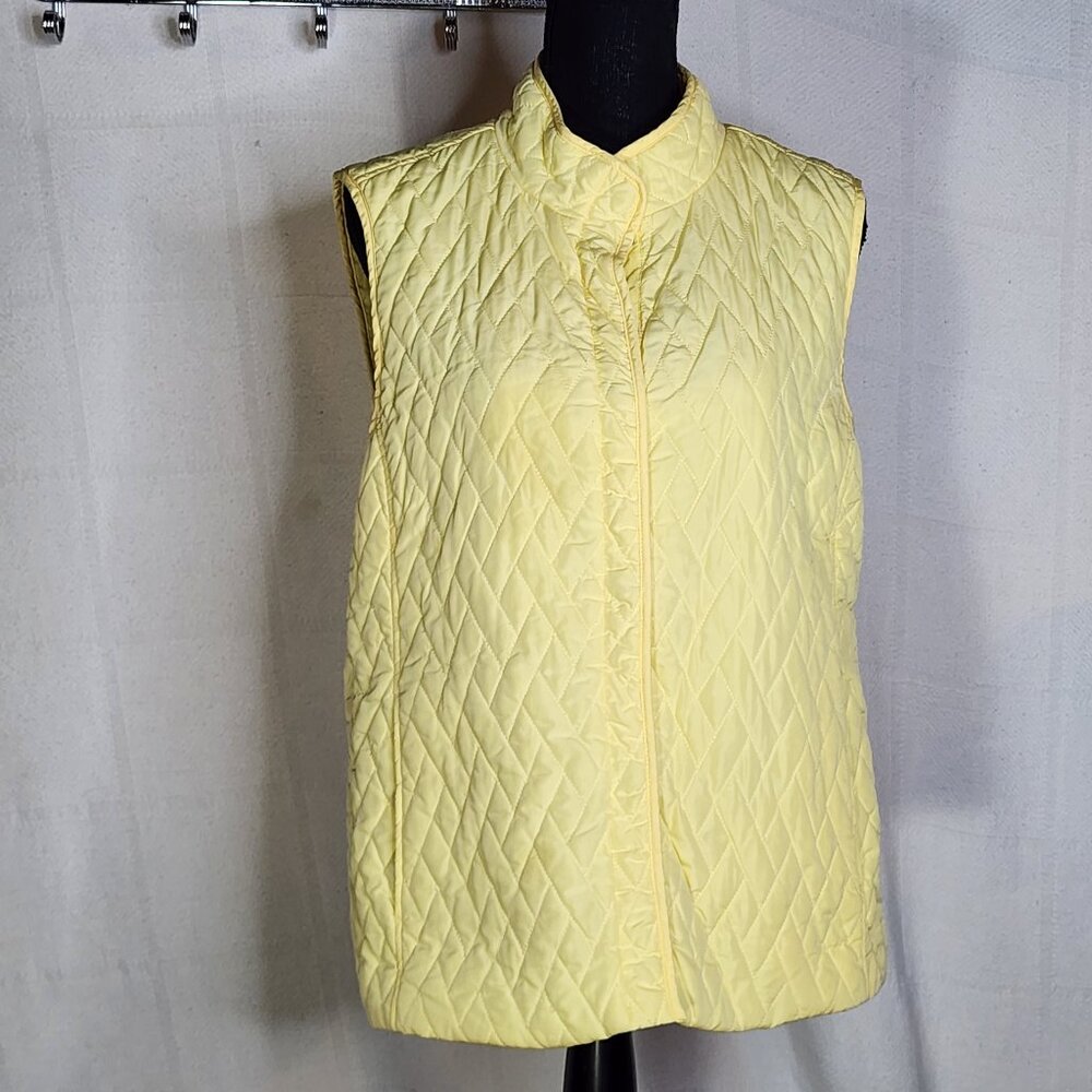 Croft & Barrow Lemon Yellow Poly Fully Lined Quilted Snap Front Vest Size XL